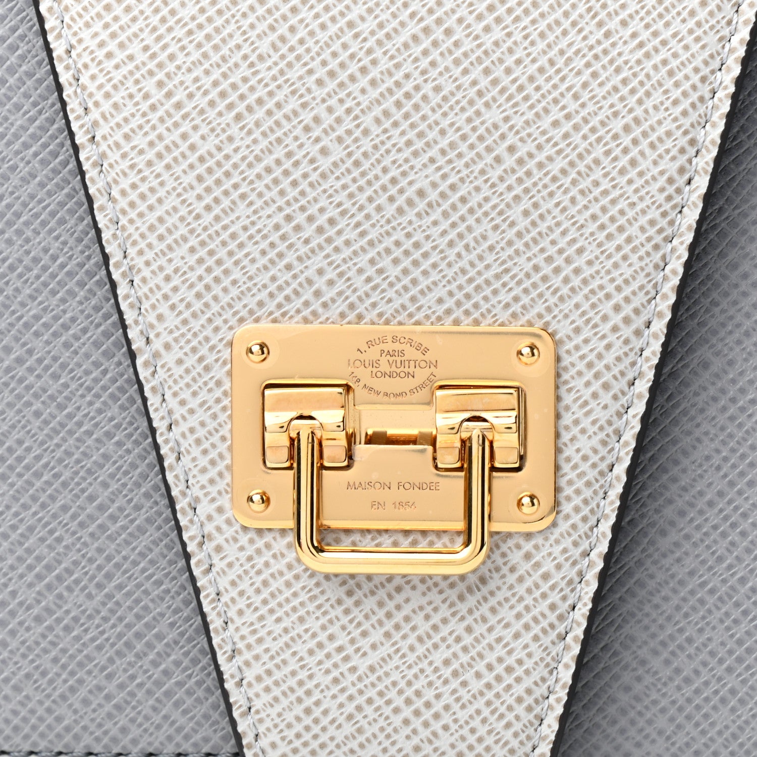 Louis Vuitton Taiga Trapeze Gray Pistachio Green 7 of 10