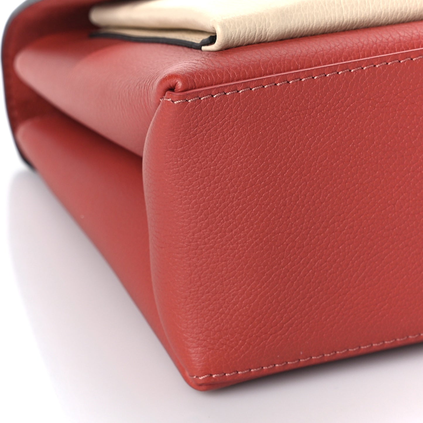 Soft Calfskin My Lockme Top Handle Vieux Rose Sesame Creme