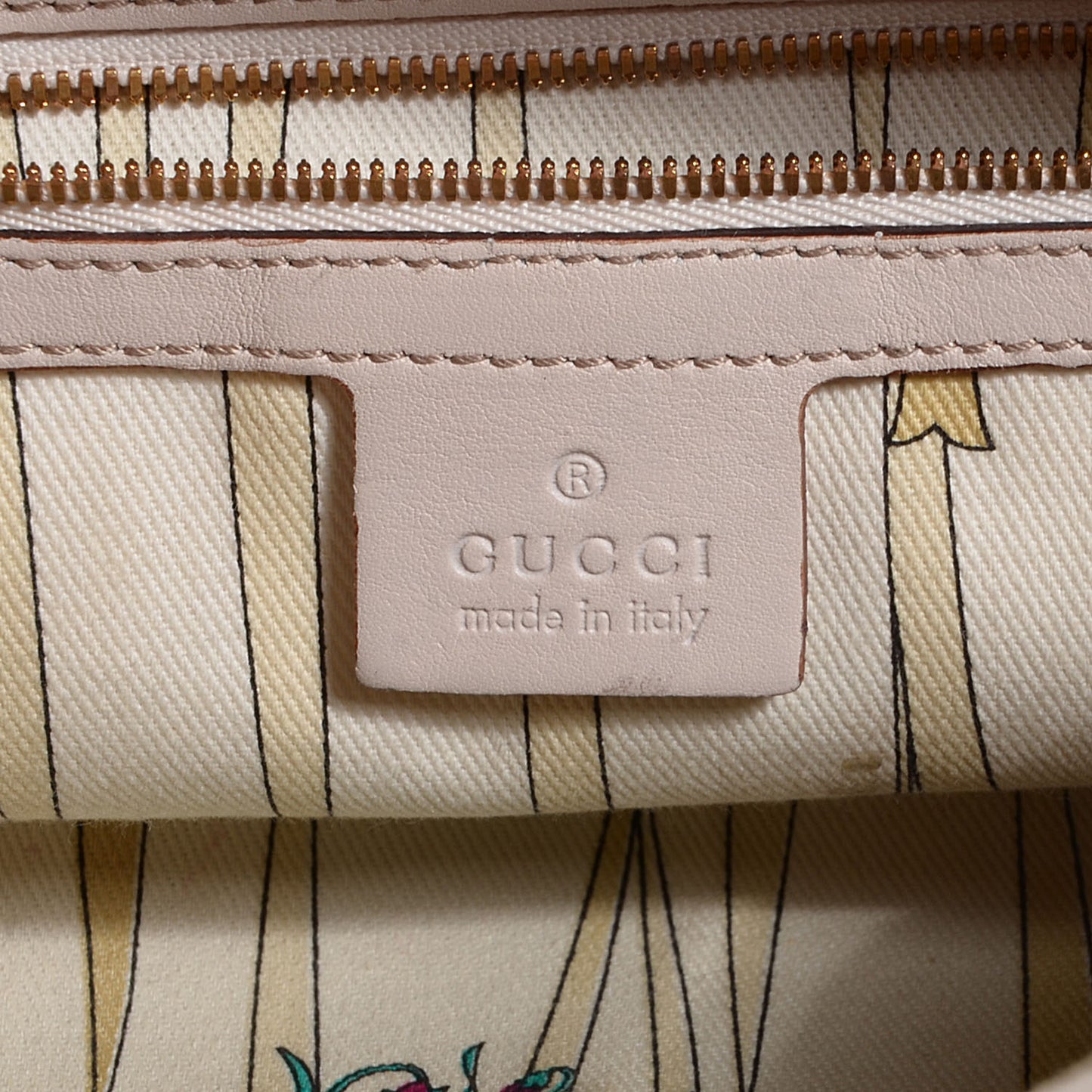 Monogram Wave Medium Boston Off White