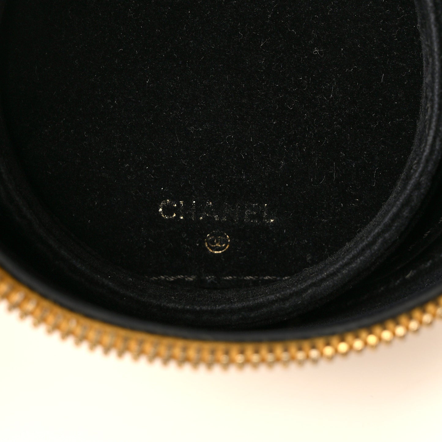 Caviar Round Jewelry Travel Case Yellow