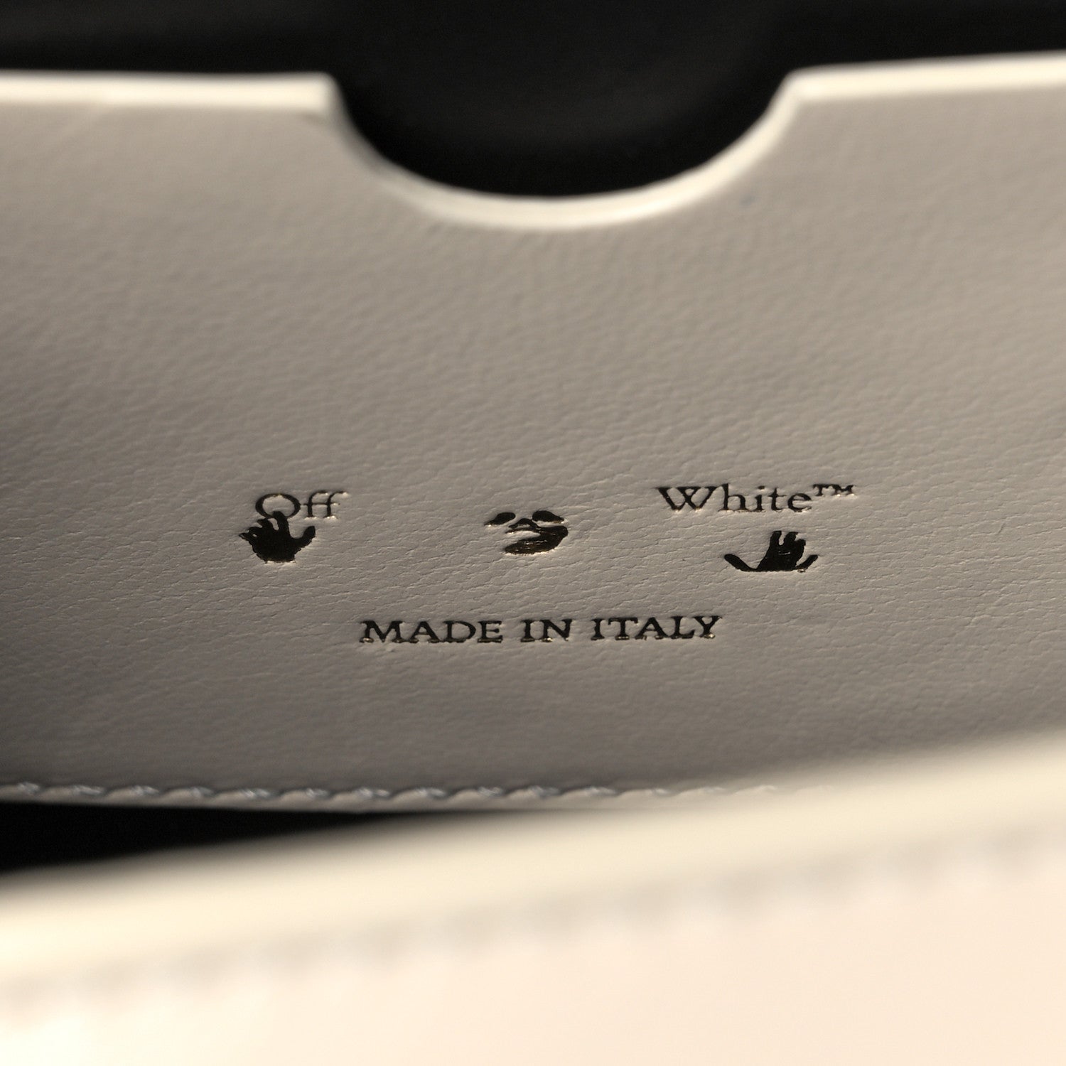 Off-White Calfskin Burrow 22 Shoulder Bag Beige 11 of 15