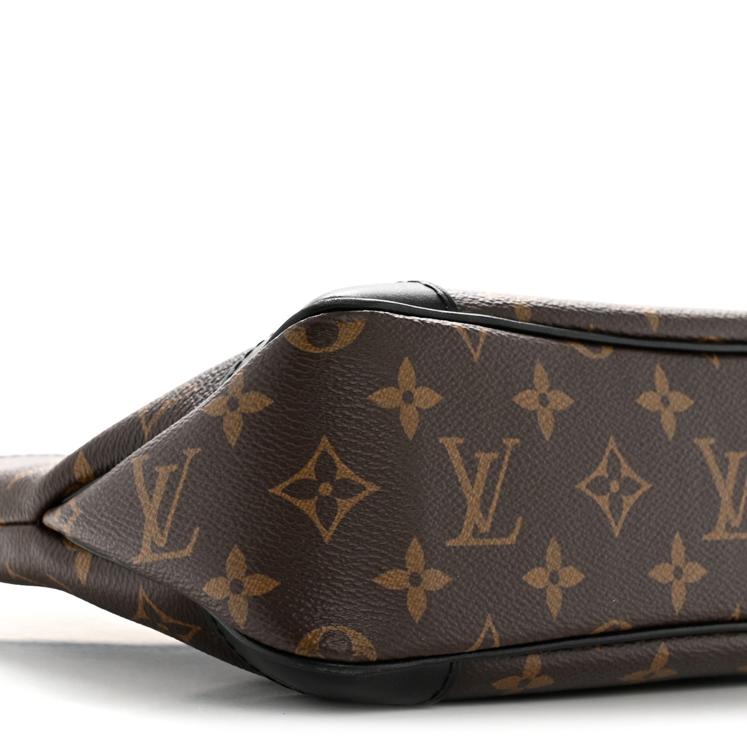 LOUIS VUITTONオデオンPM Louis Vuitton Monogram Odeon PM Black 1874690 – FASHIONPHILE
