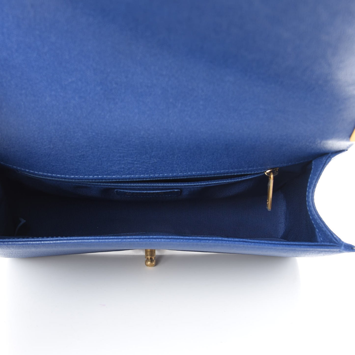 Caviar Quilted New Medium Boy Flap Blue