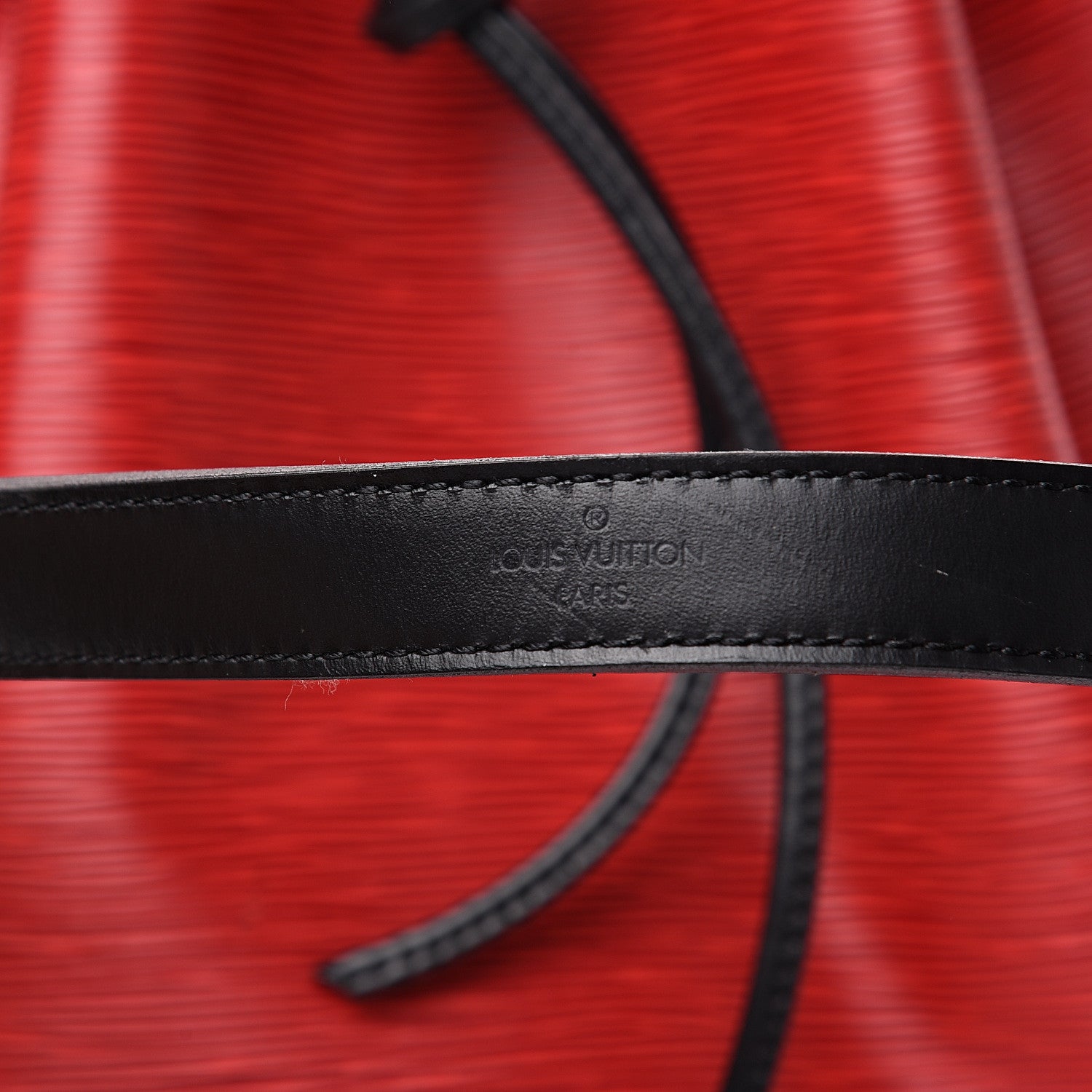 Louis Vuitton Epi Petit Noe Red Black 9 of 9