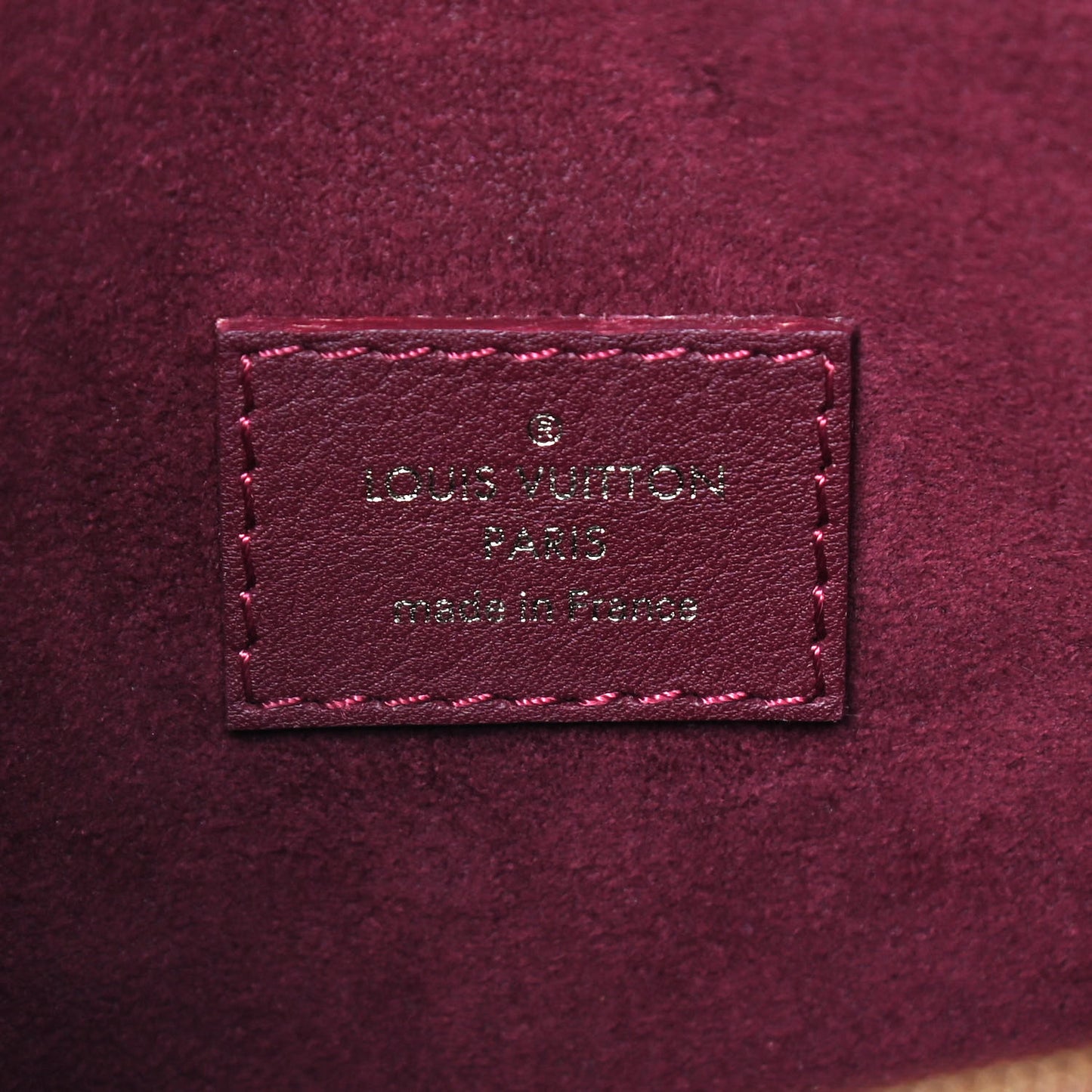 Monogram Victoire Raisin