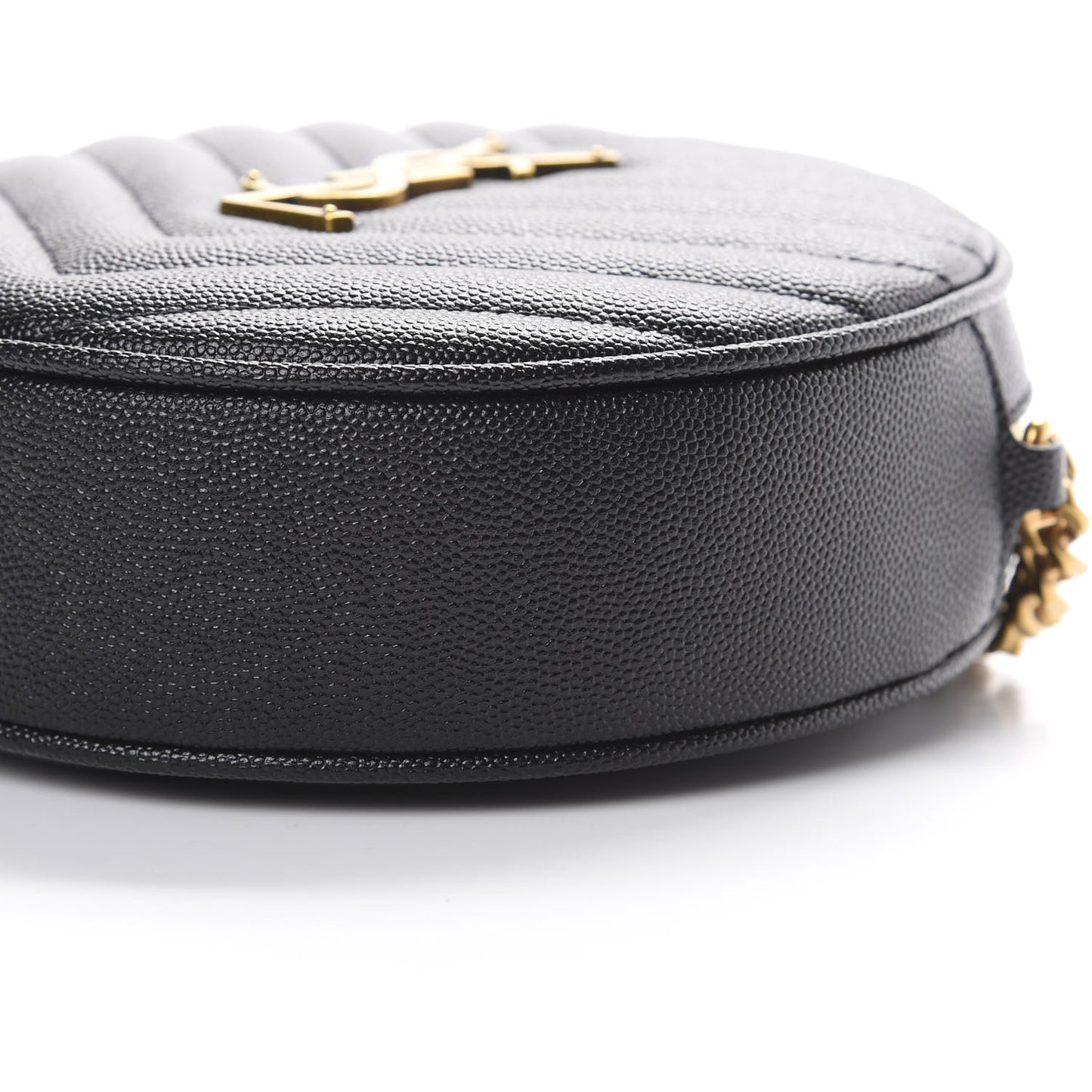 Grain De Poudre Matelasse Chevron Quilted Round Vinyle Camera Bag Black