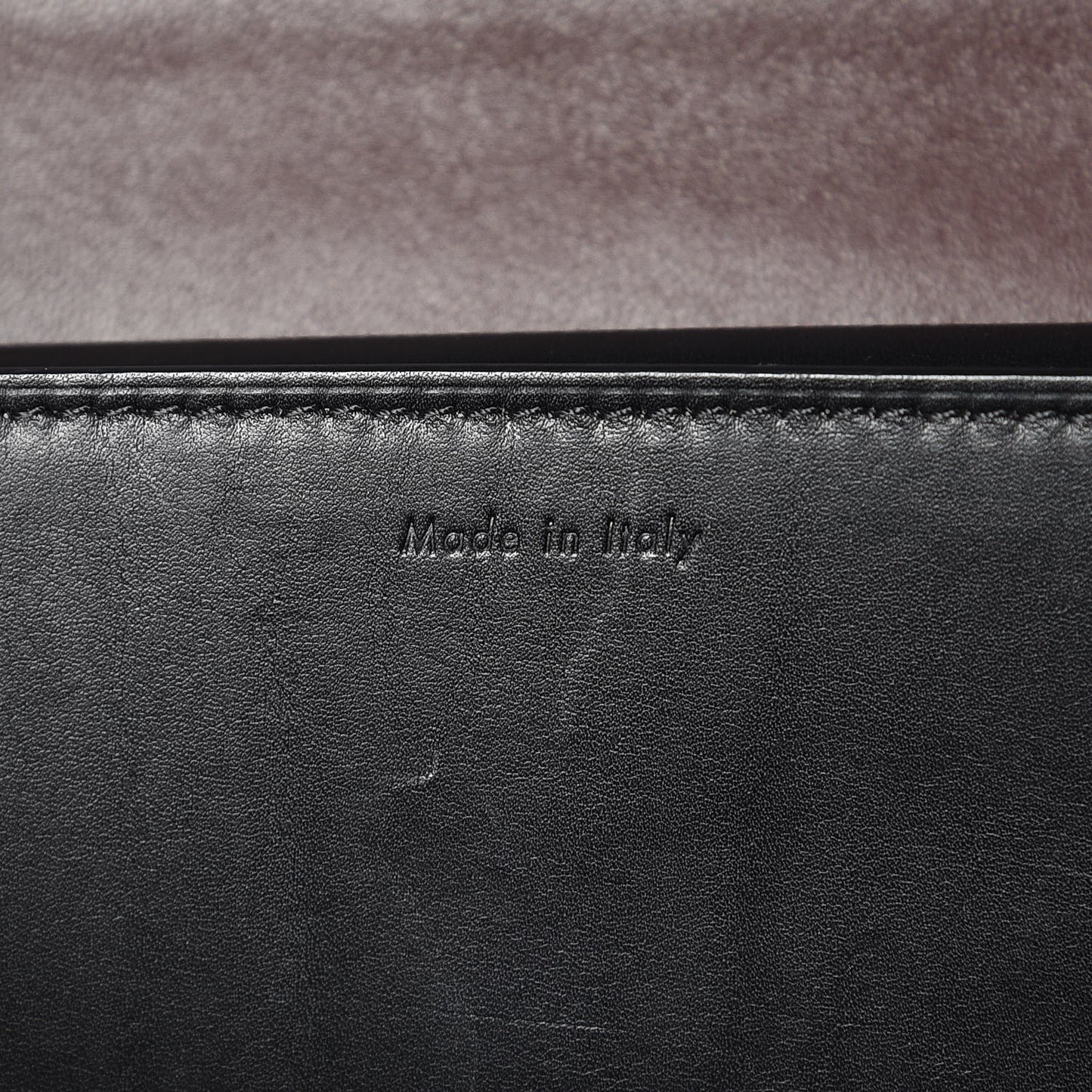 Smooth Calfskin Medium Case Chain Flap Black