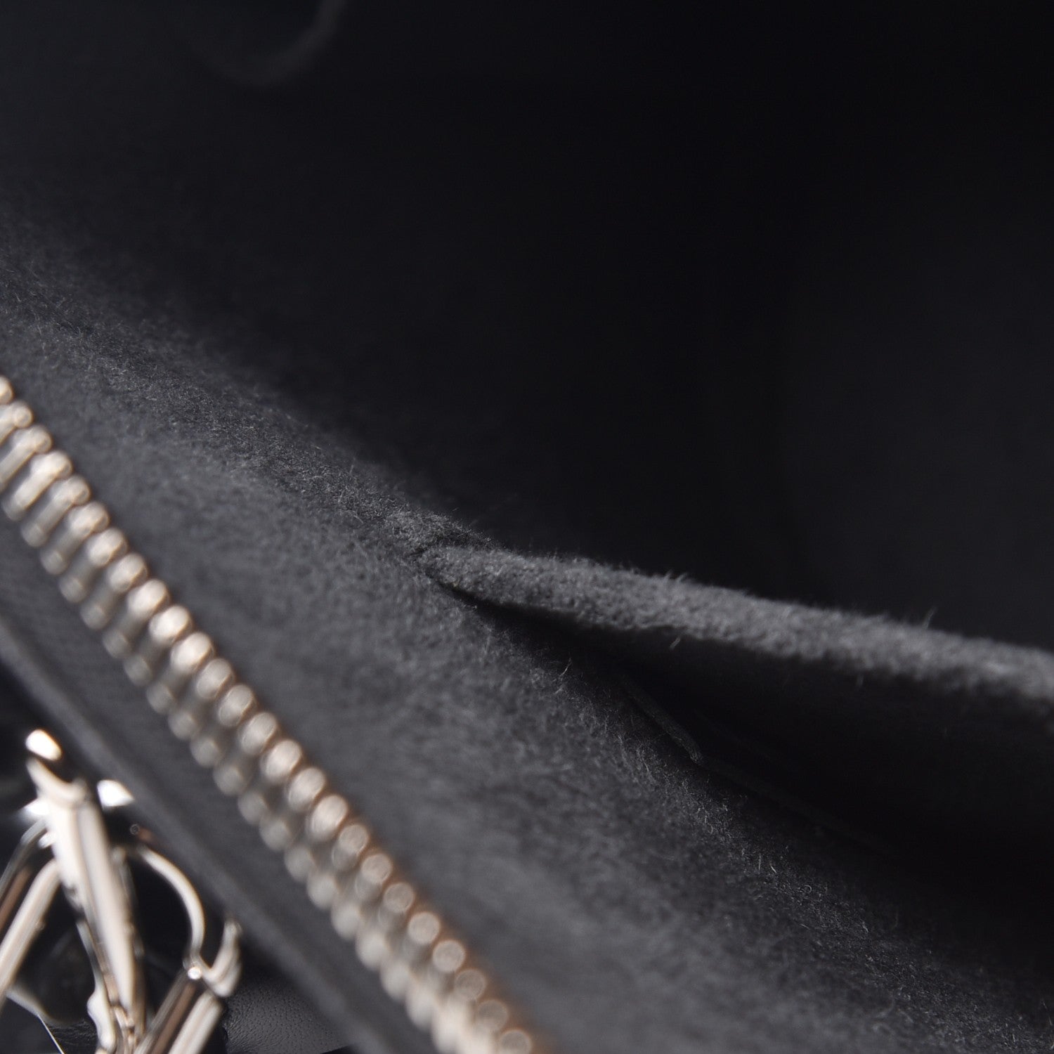 Louis Vuitton Epi Alma BB Black 8 of 8
