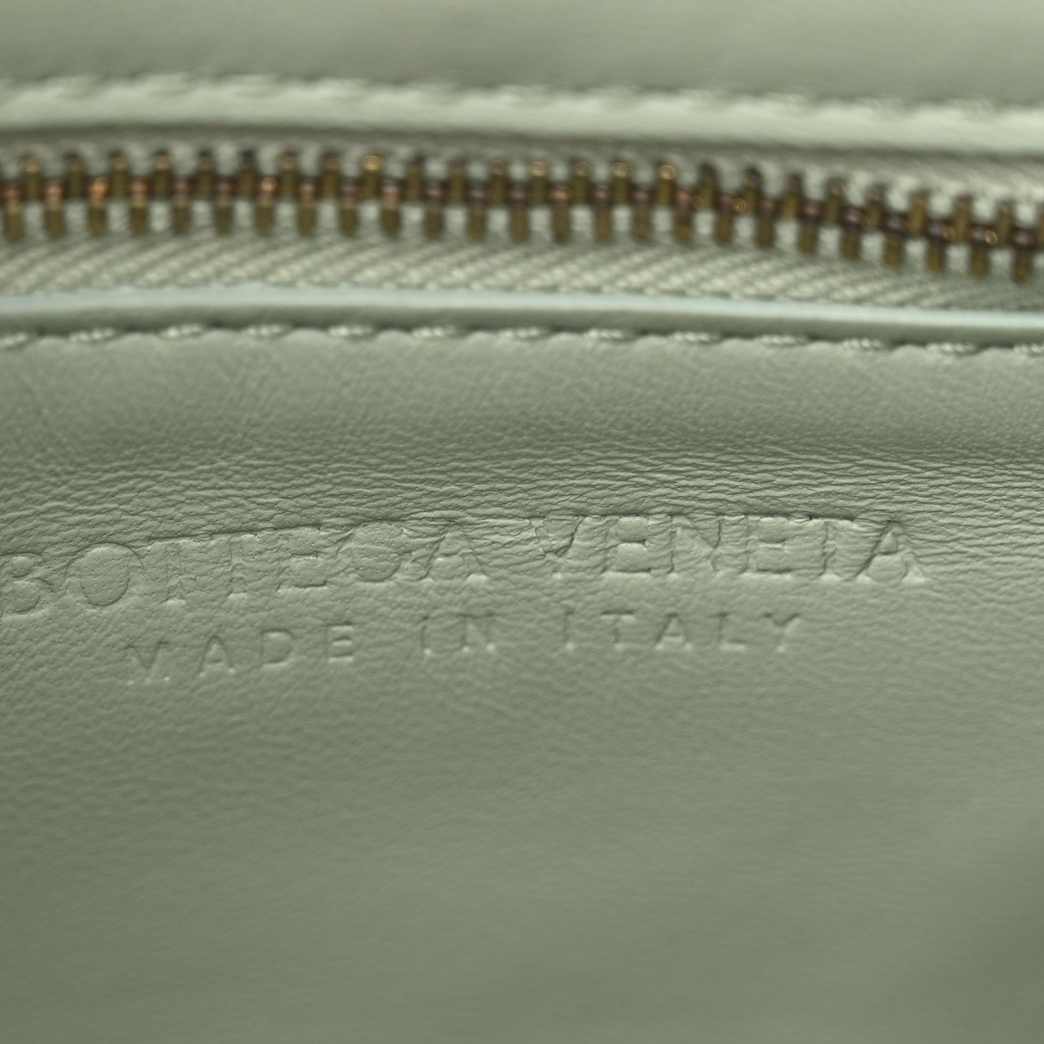 Bottega Veneta Lambskin Maxi Intrecciato Cassette Crossbody Bag New Sauge 6 of 12