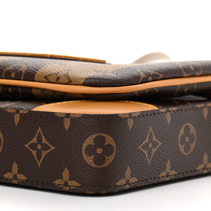 Louis Vuitton X NIGO Reverse Monogram Stripes Trio Messenger 12 of 13