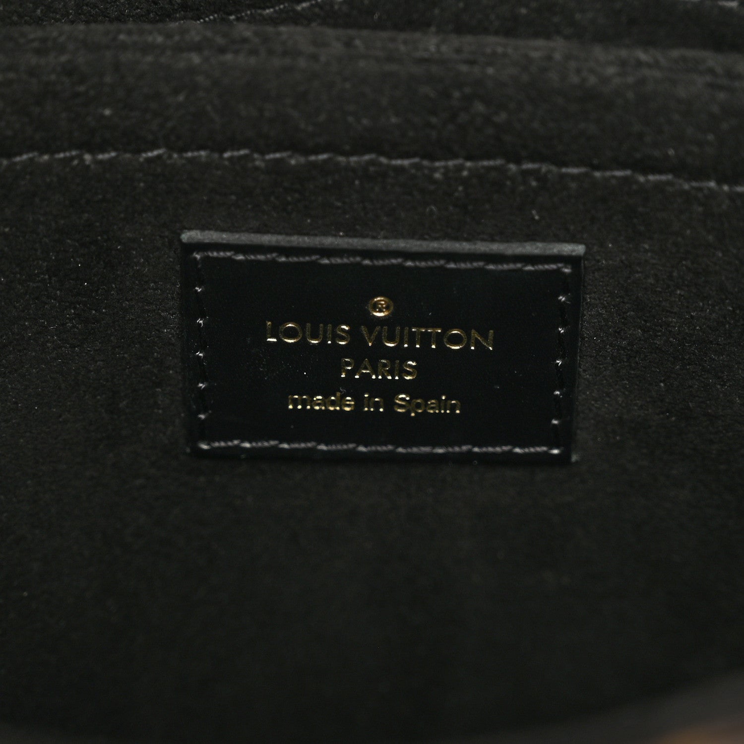 Louis Vuitton Epi Monogram Saint Michel Black 8 of 13