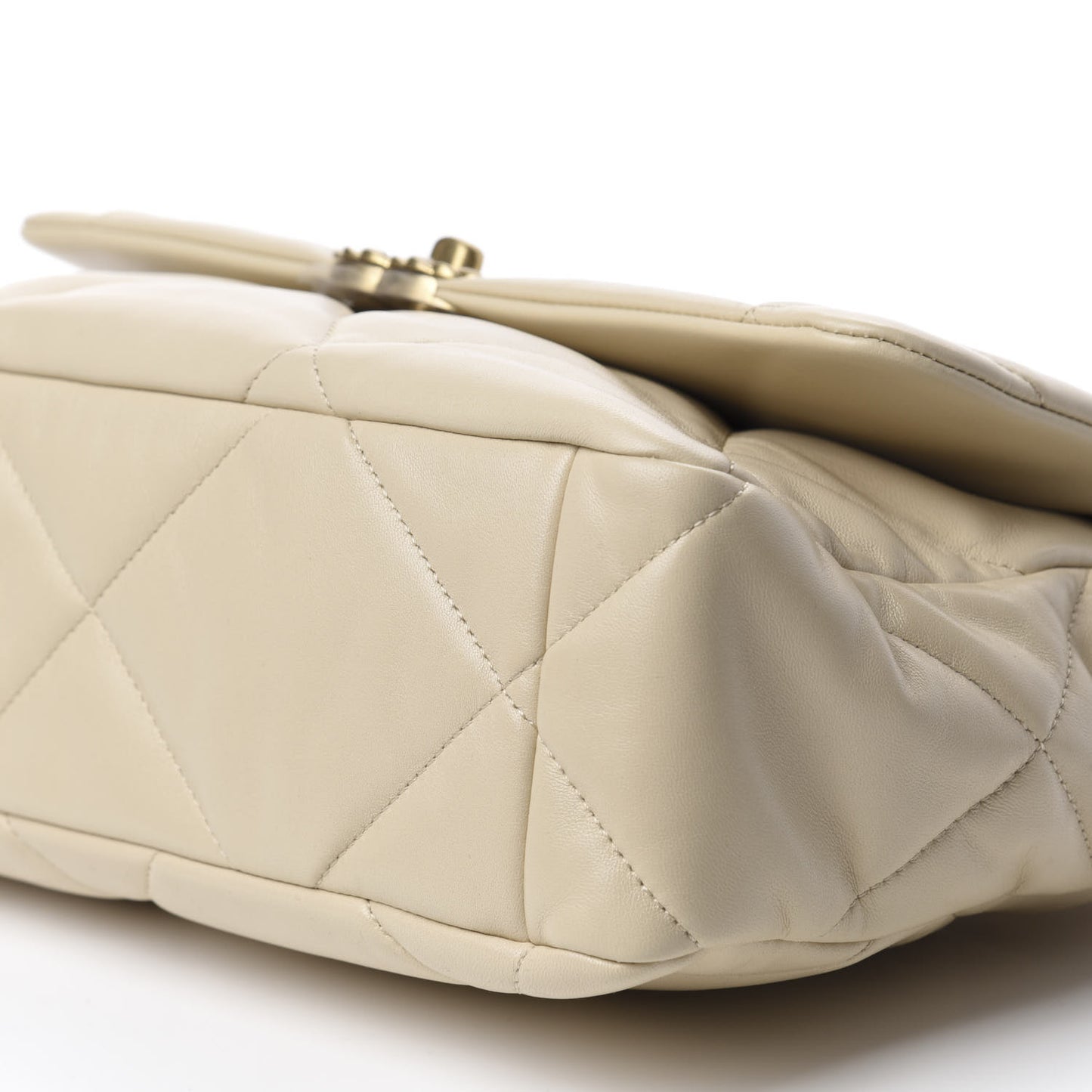 Lambskin Quilted Large 19 Flap Beige