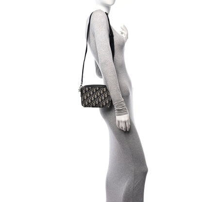 Christian Dior Oblique Messenger Pouch Black 2 of 11