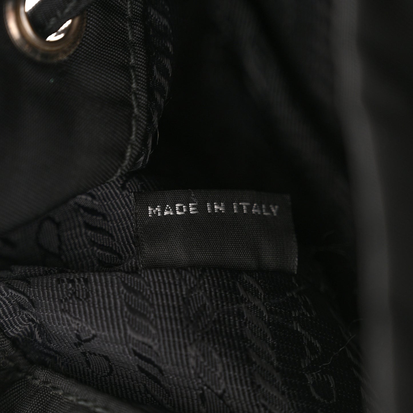 Tessuto Nylon Studded New Vela Mini Bucket Crossbody Bag Black Fuoco