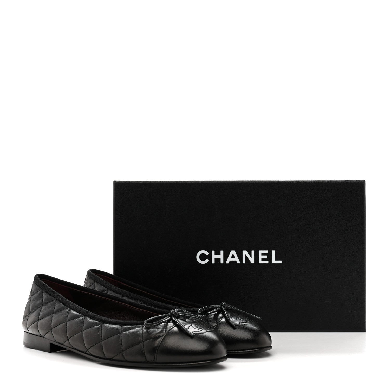 Chanel Aged Calfskin Quilted CC Cap Toe Ballerina Flats 37.5 Black 10 of 10