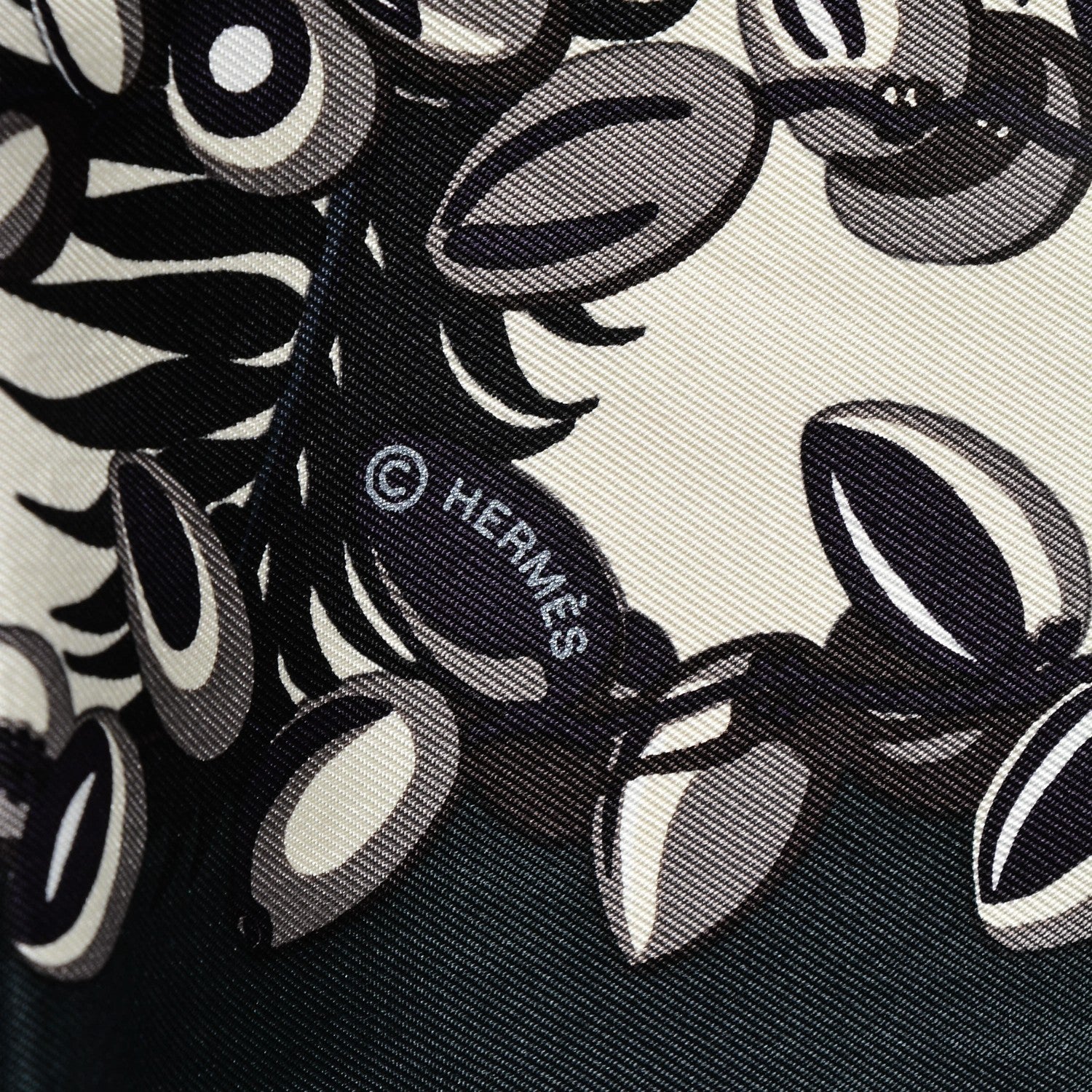 Hermes Silk Mythiques Phoenix Scarf 90 Vert Anthracite Vanille Auberg 4 of 4