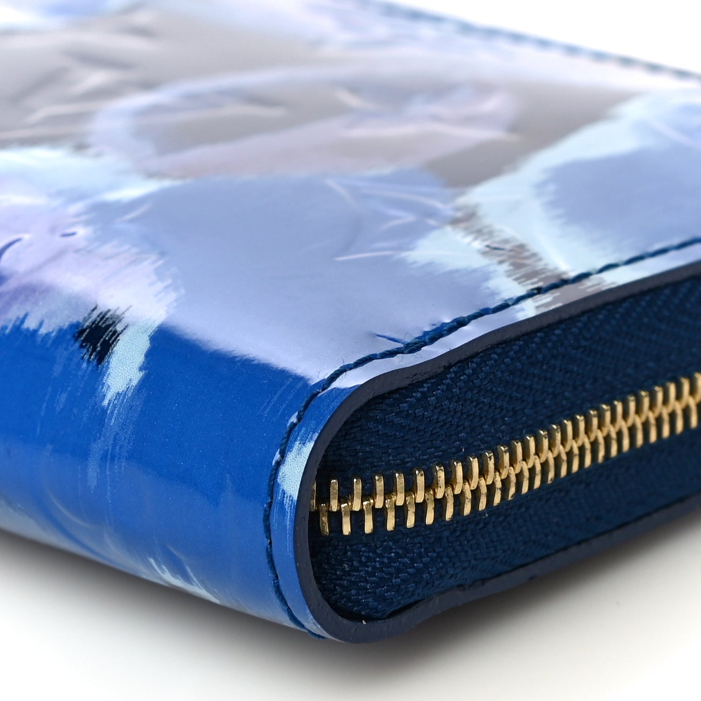 Vernis Ikat Zippy Coin Purse Grand Blue