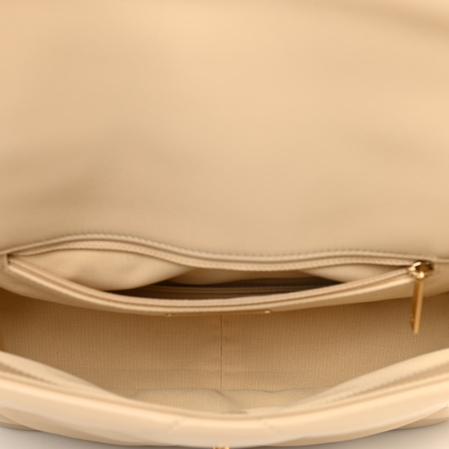 Lambskin Quilted Medium Chanel 19 Flap Beige