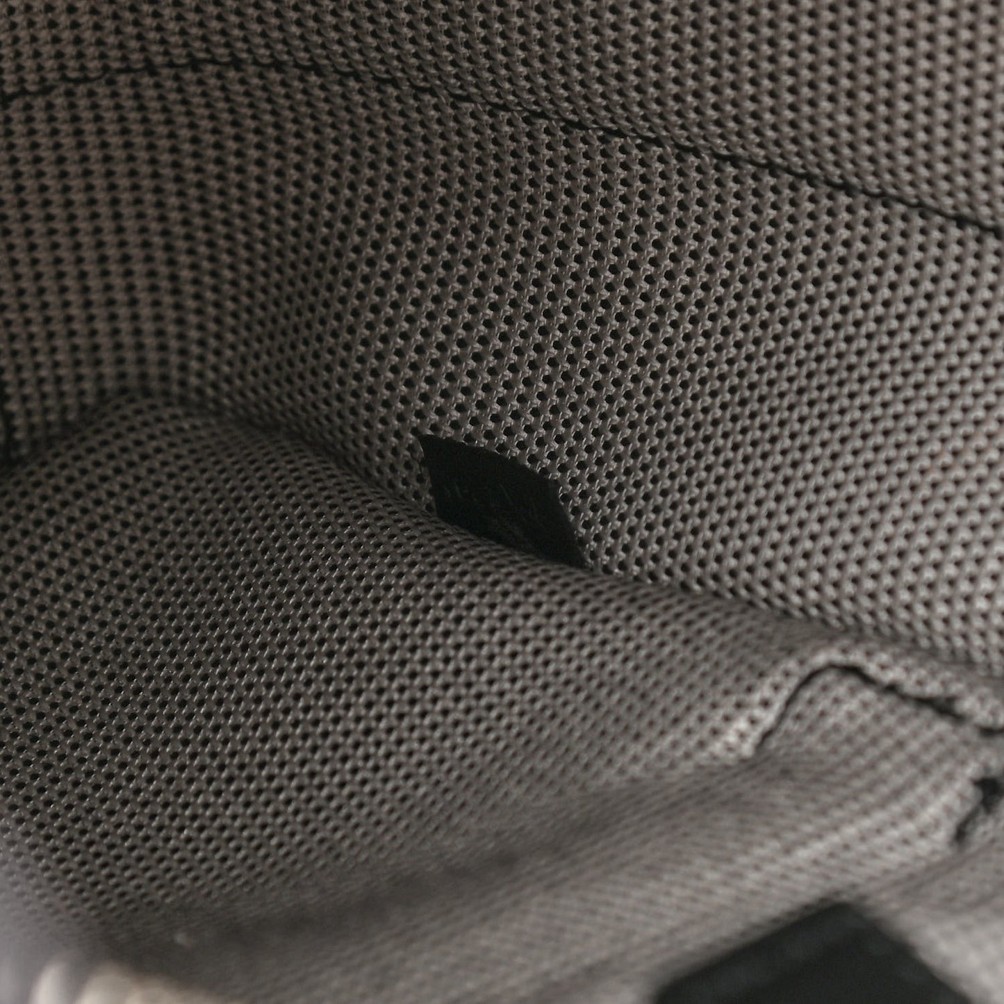 Jacquard Small The Traveler Tote Bag Black