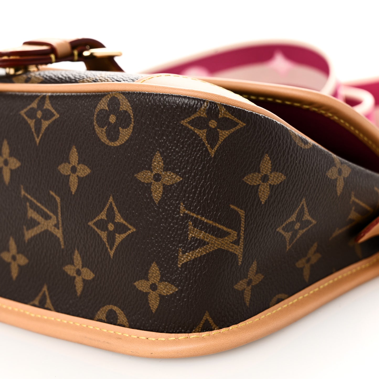 Monogram Diane Fuchsia