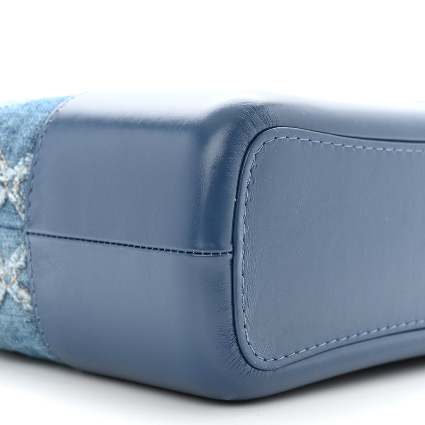 Denim Calfskin Medium Gabrielle Hobo Blue