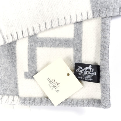 Hermes Wool Cashmere Avalon III Blanket Ecru Gris Clair 3 of 3
