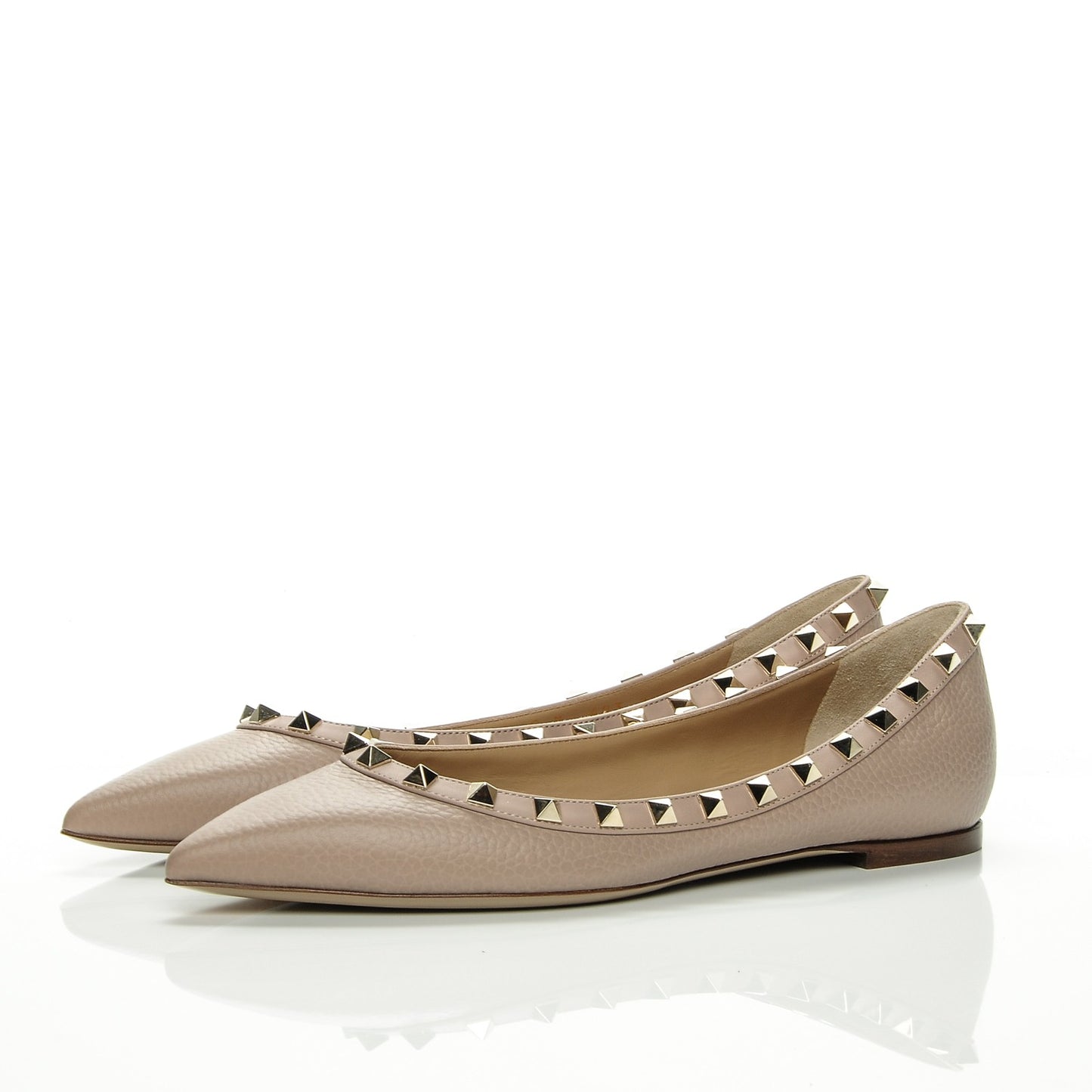 Pebbled Calfskin Rockstud Ballerina Flats 39 Poudre