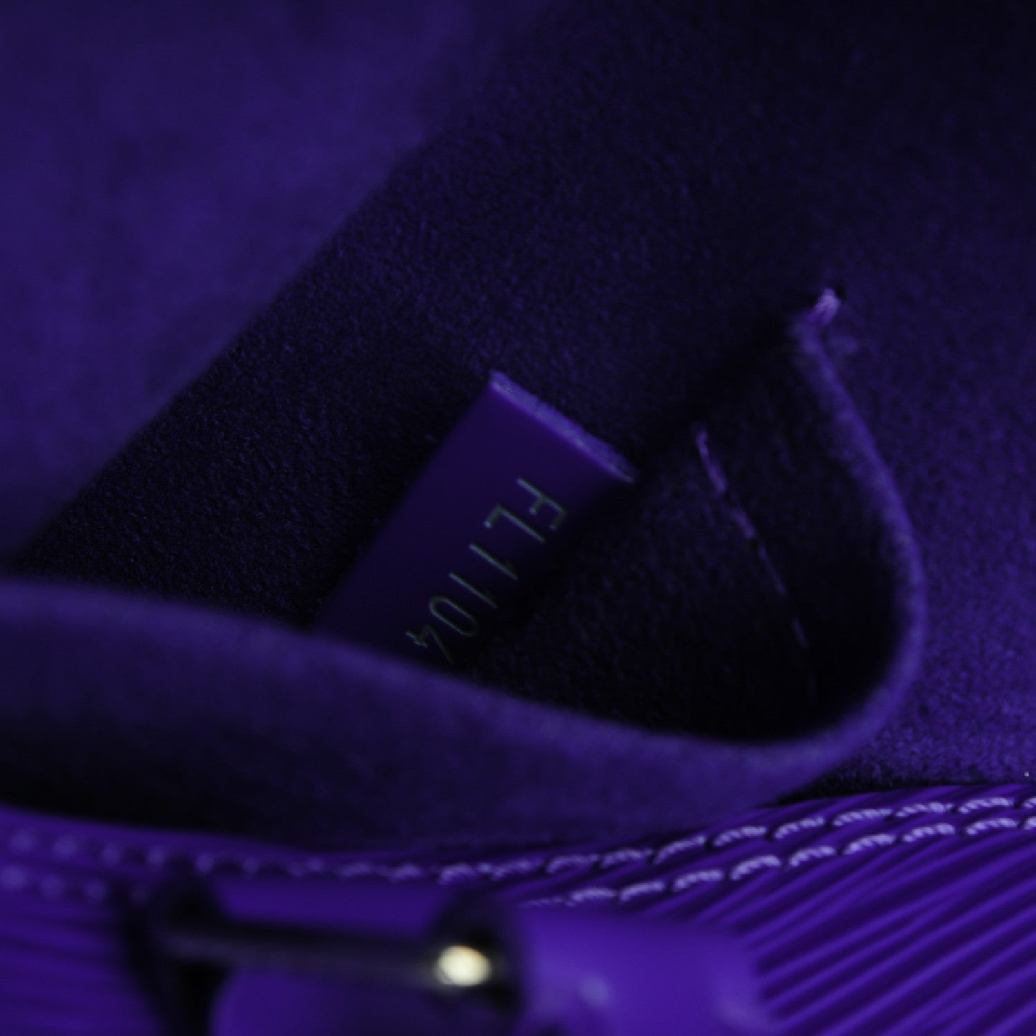Louis Vuitton Epi Alma MM Figue 7 of 7