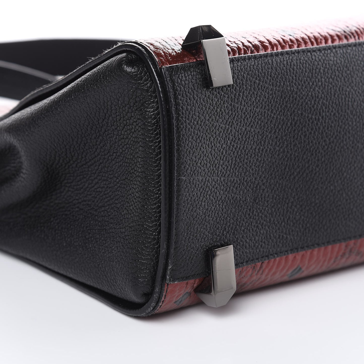 Metallic Visetos Small Corina Shoulder Bag Scooter Red