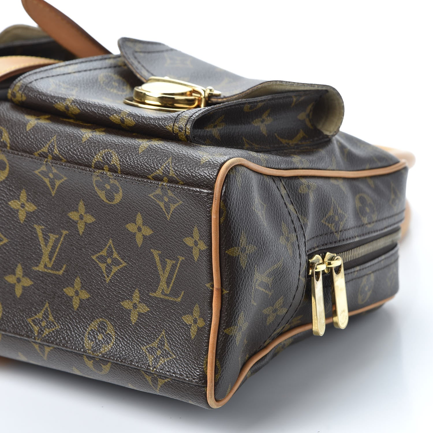 Louis Vuitton Monogram Manhattan GM 6 of 10
