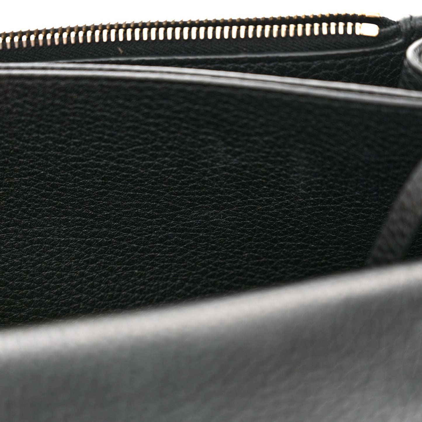 Pebbled Calfskin Rockstud Flap Wallet On Chain Black