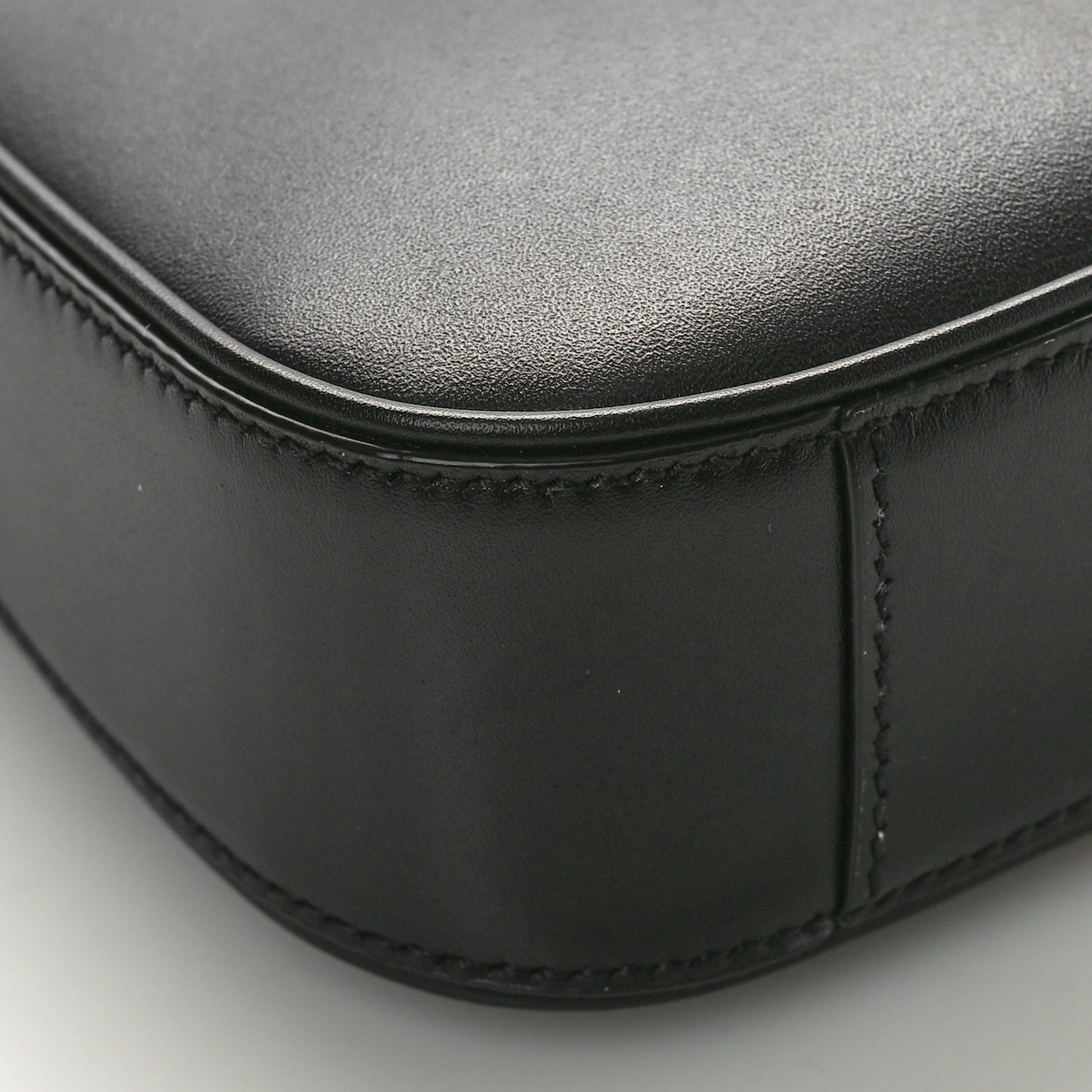 Smooth Calfskin Le 5 A 7 Mini Hobo Black