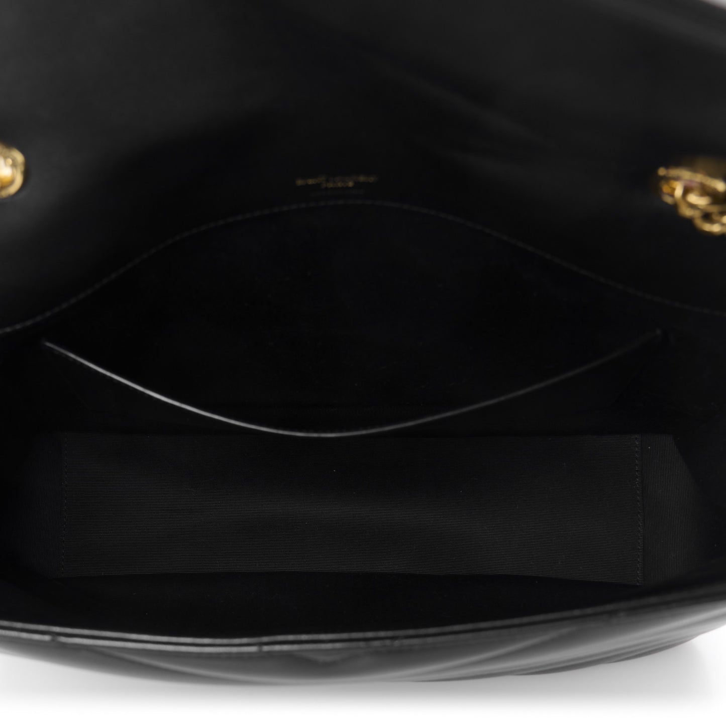 Lambskin Chevron Quilted Large Loulou Black