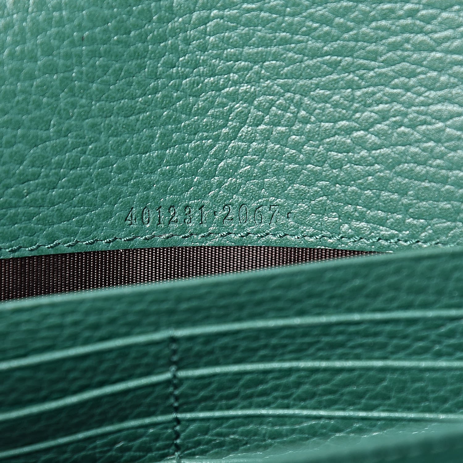 Gucci Calfskin Mini Dionysus Chain Wallet Emerald 7 of 10
