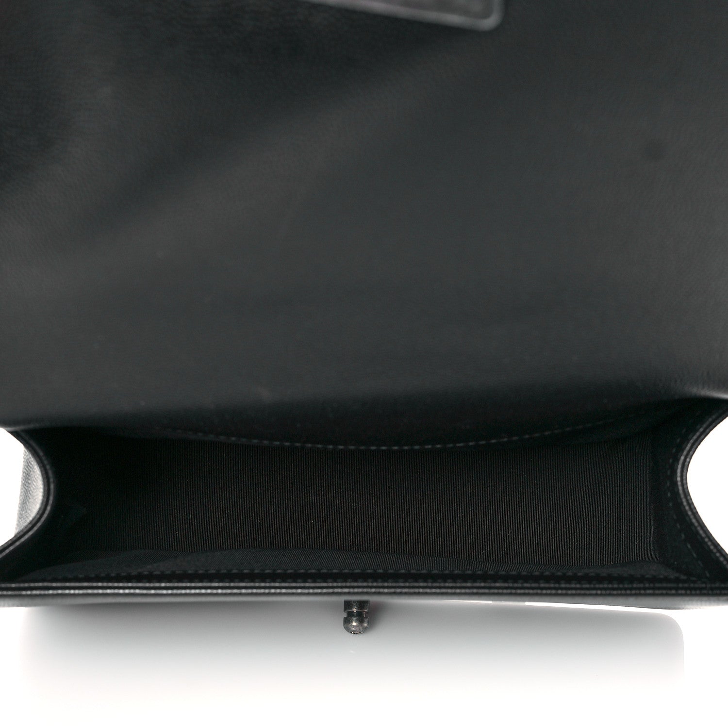 Chanel Caviar Quilted Medium Boy Flap Black 4 of 10