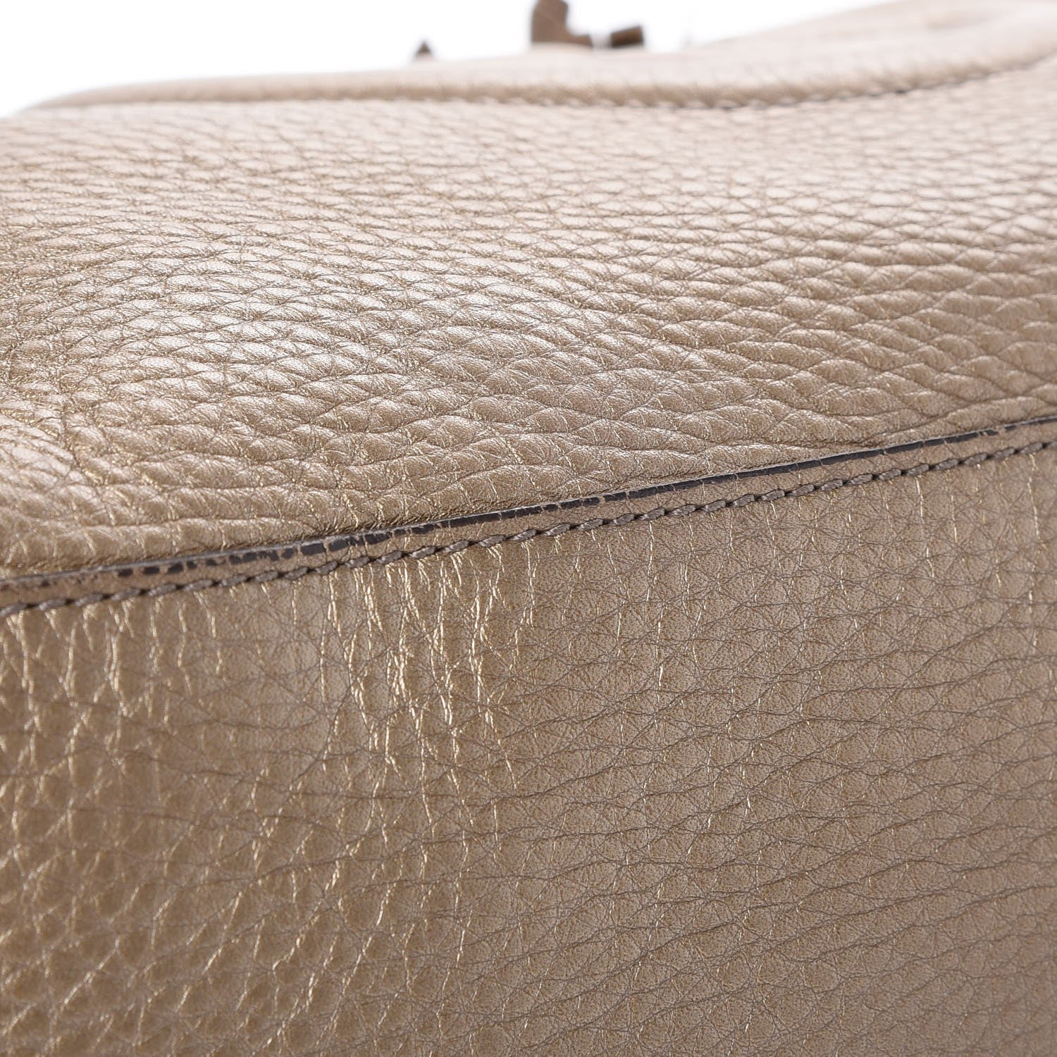 Gucci Metallic Pebbled Calfskin Medium Soho Chain Shoulder Bag Golden Beige 12 of 12