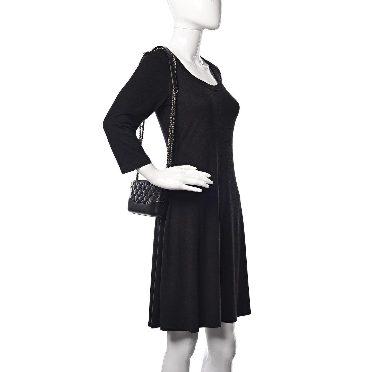 Aged Calfskin Quilted Small Gabrielle Clutch With Chain Black