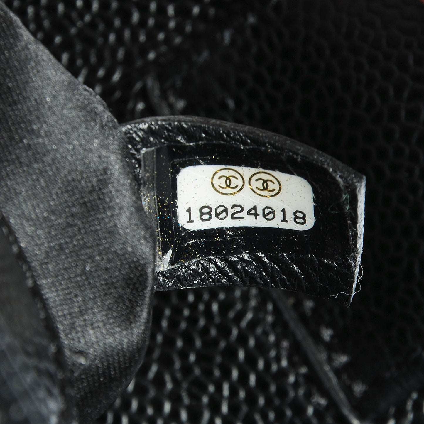 Caviar Petit Shopping Tote PST Black