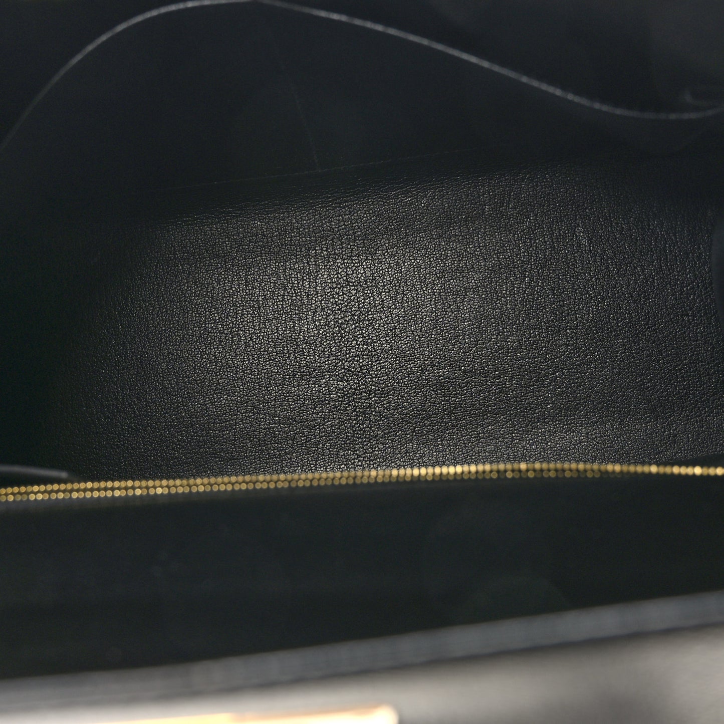 Epsom Kelly Sellier 28 Black