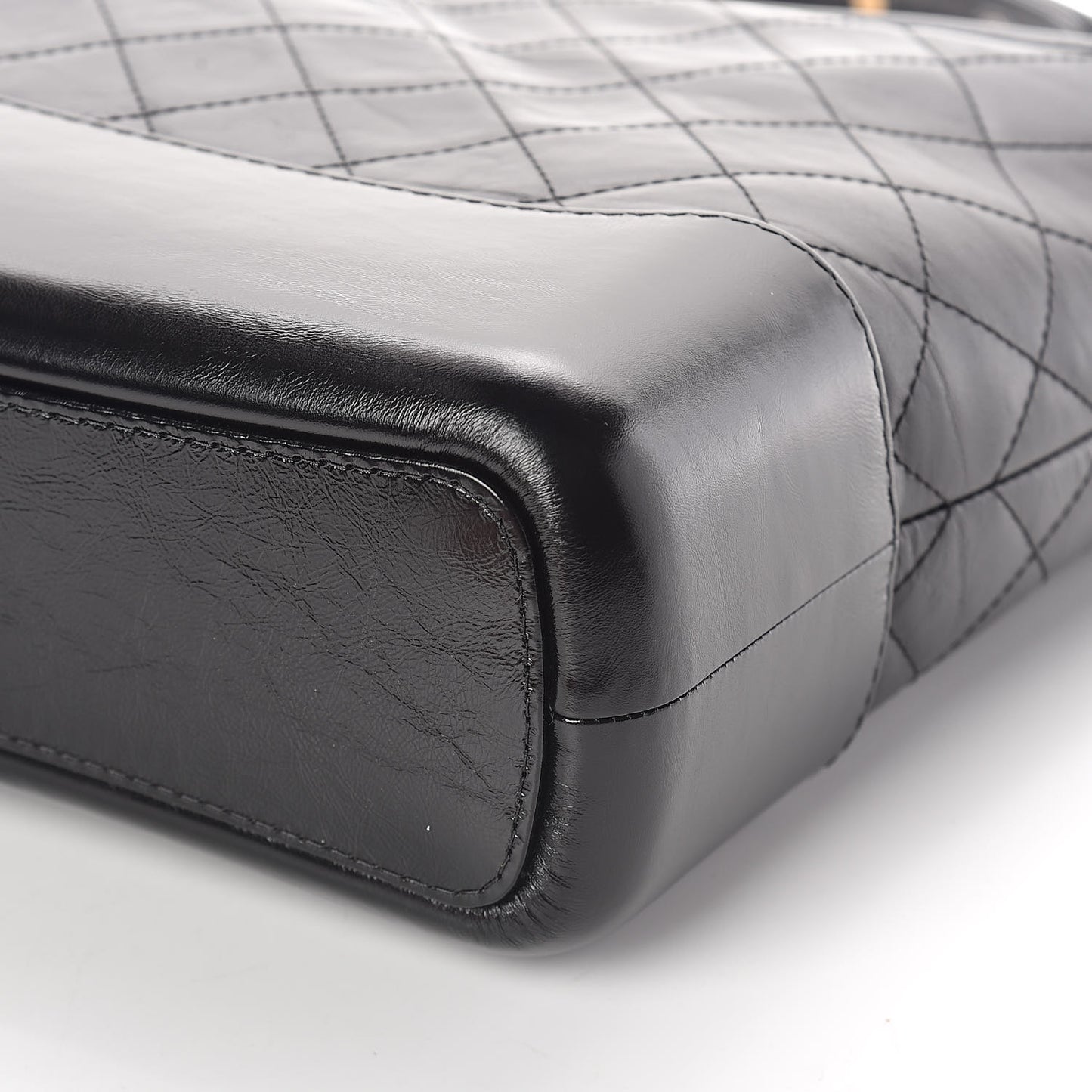Aged Calfskin Quilted Medium Gabrielle Hobo Black