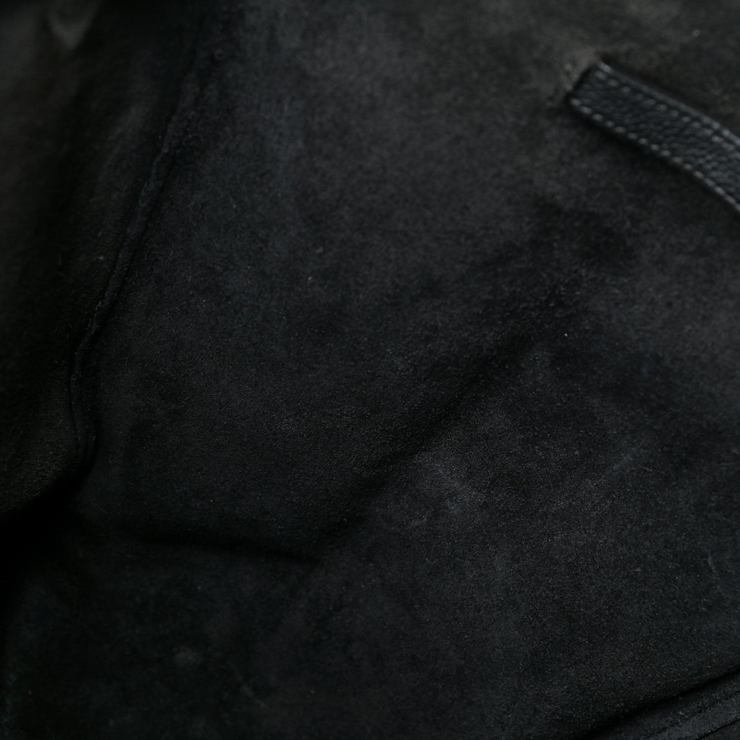 Soft Grained Calfskin Medium Belt Cabas Phantom Black