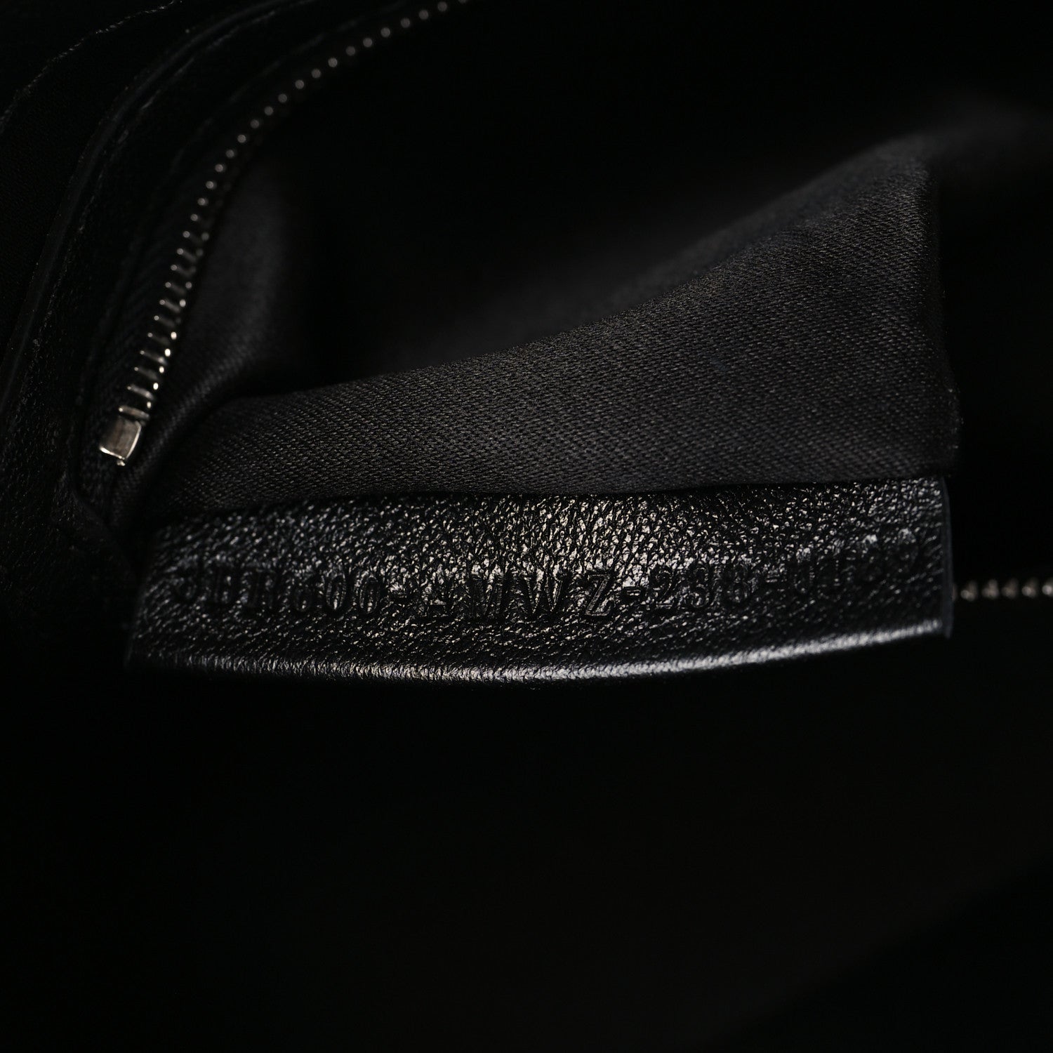 Fendi X MARC JACOBS Nappa Logo Medium Baguette Black 7 of 9