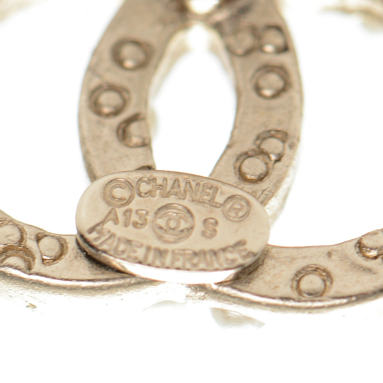 Chanel Pearl CC Earrings Light Gold 4 of 5