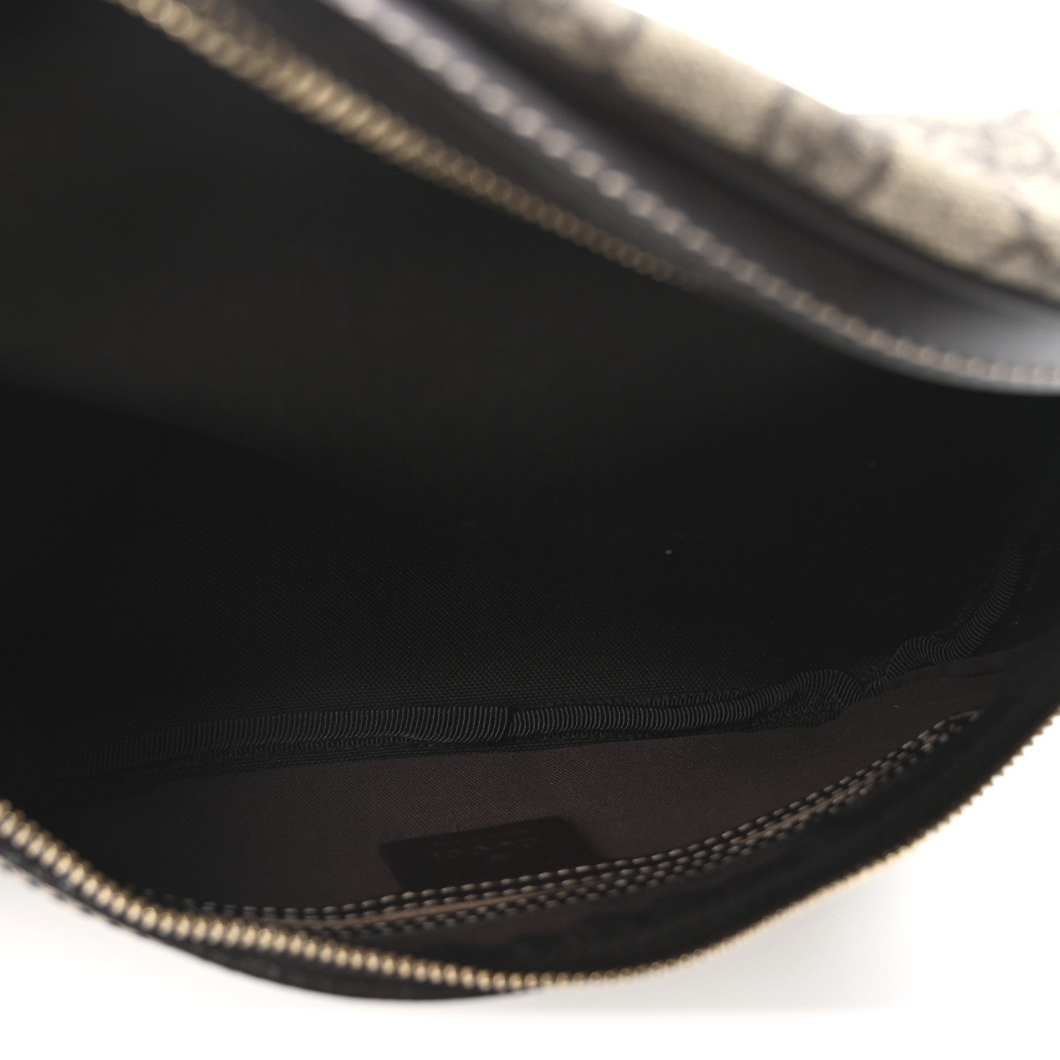 Gucci GG Supreme Monogram Belt Bag Dark Brown 5 of 10