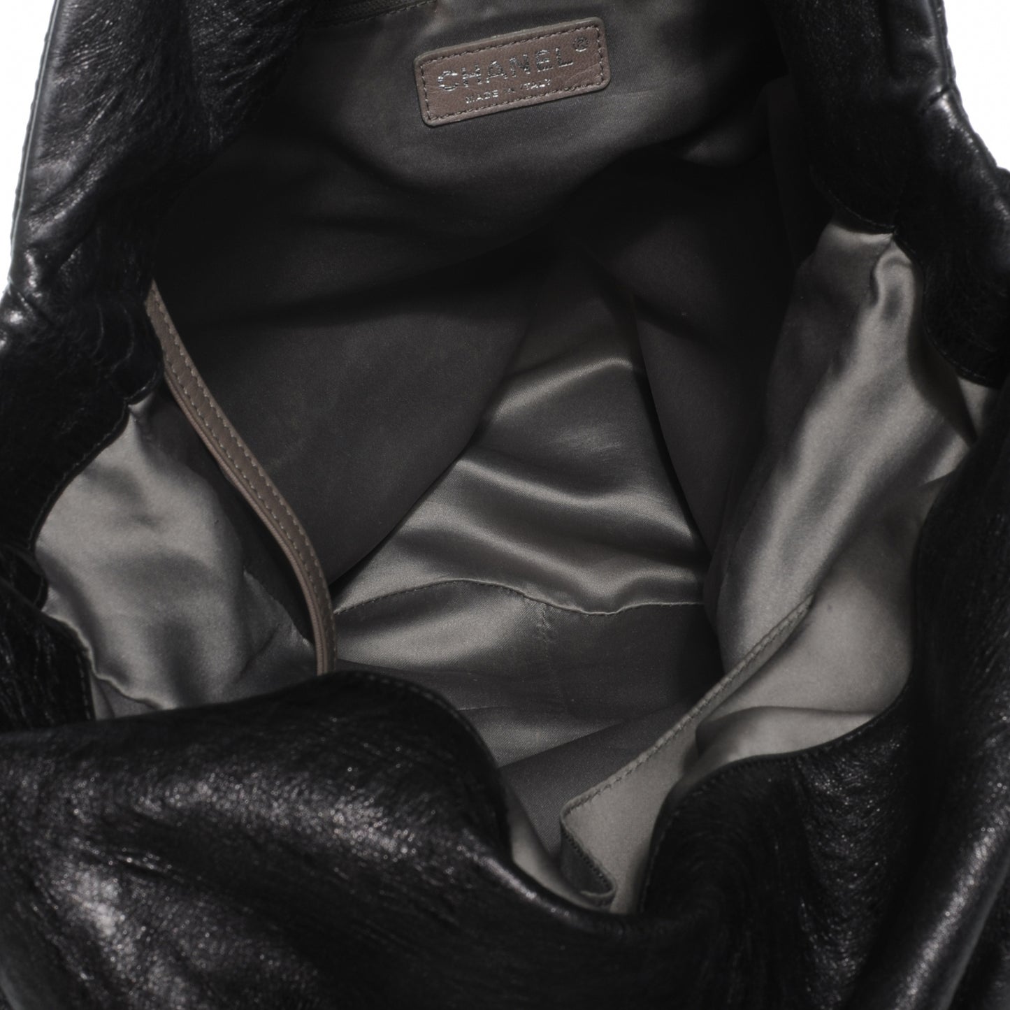 Glazed Calfskin Perforated XL Rodeo Drive Tote Black