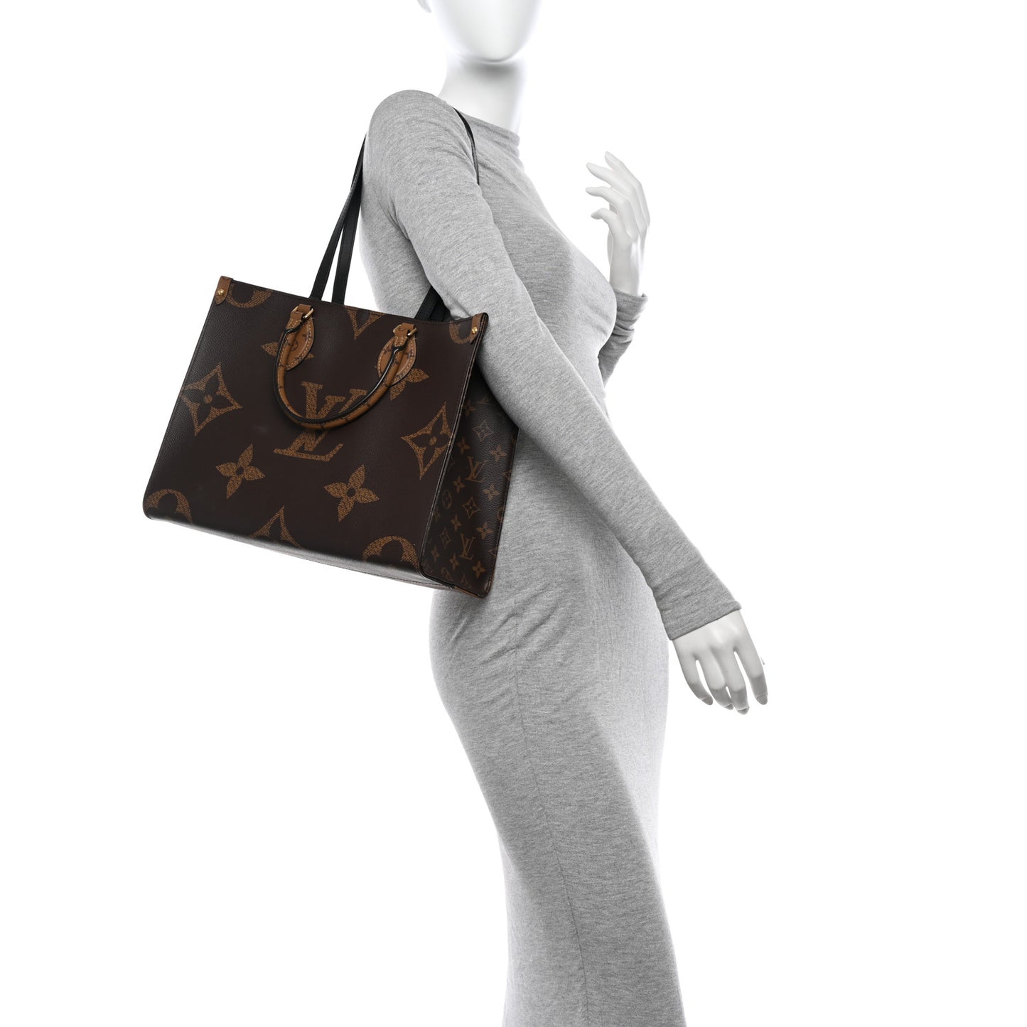 Reverse Monogram Giant Onthego MM