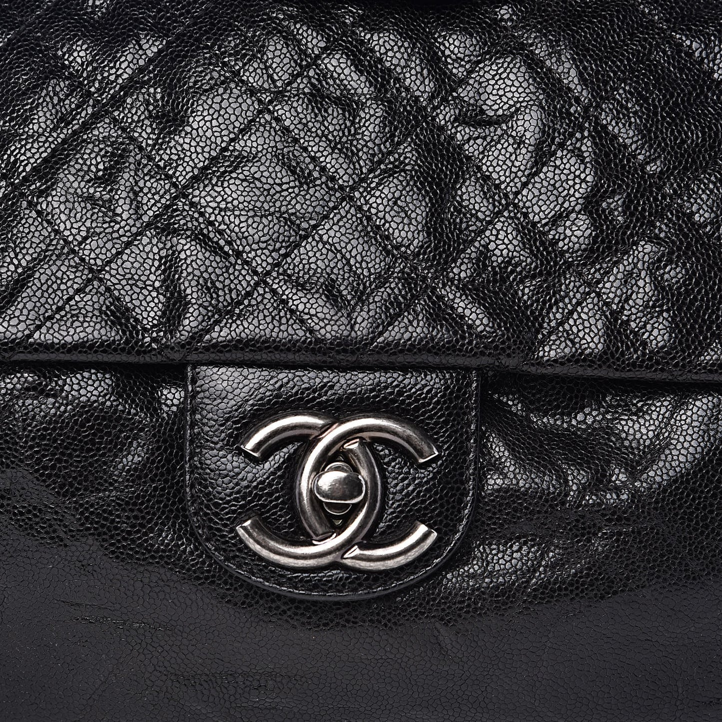 Crumpled Caviar Quilted Maxi Elastic Flap Black
