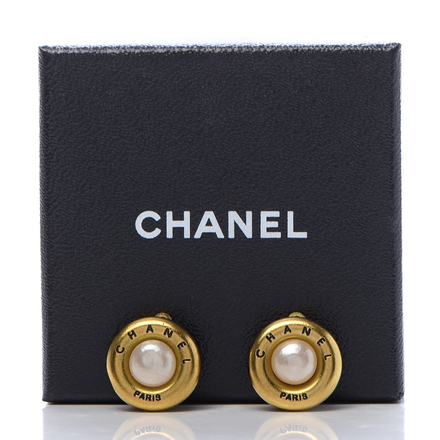 Chanel Pearl CC Logo Clip On Earrings Gold 5 of 5