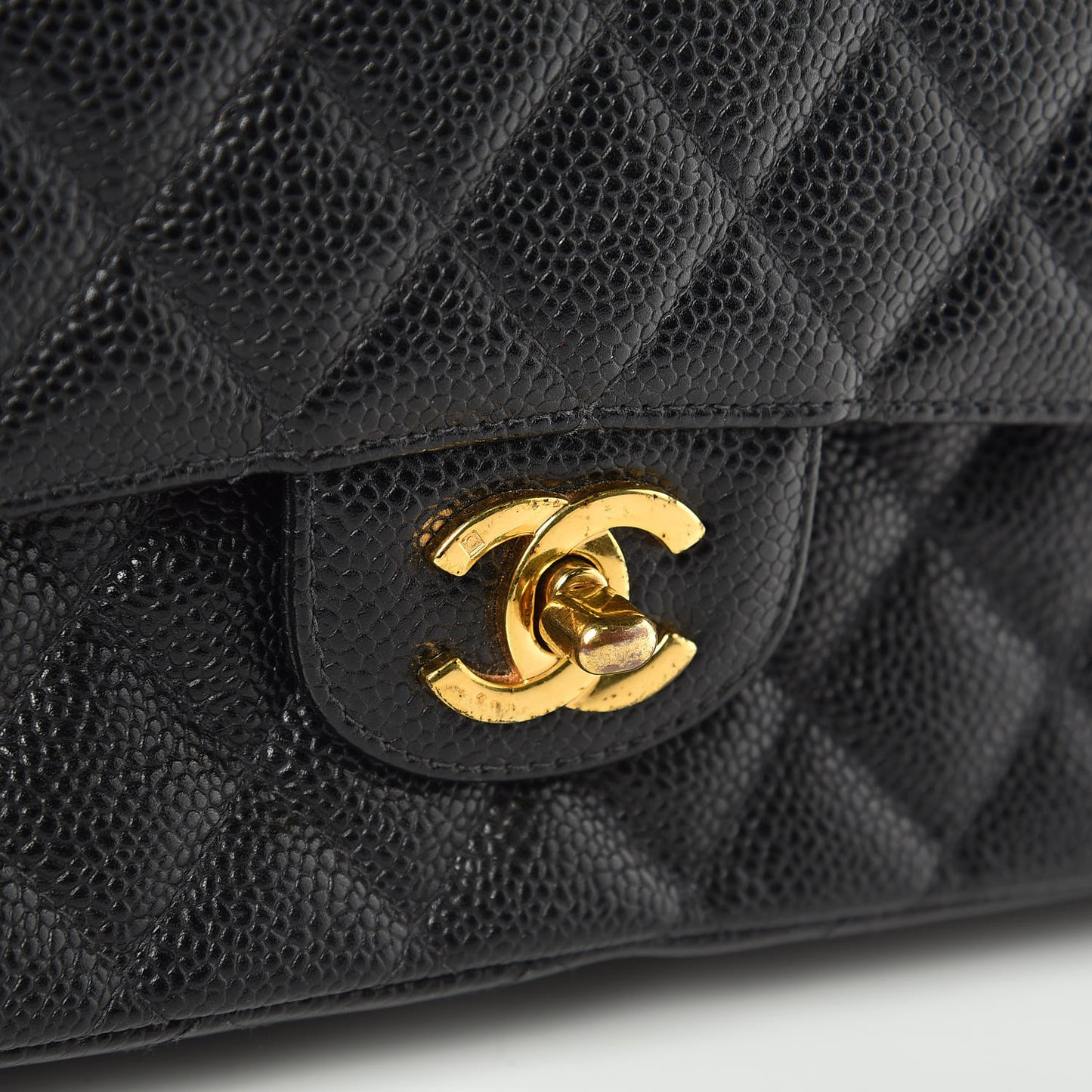 Caviar Quilted Medium Double Flap Black