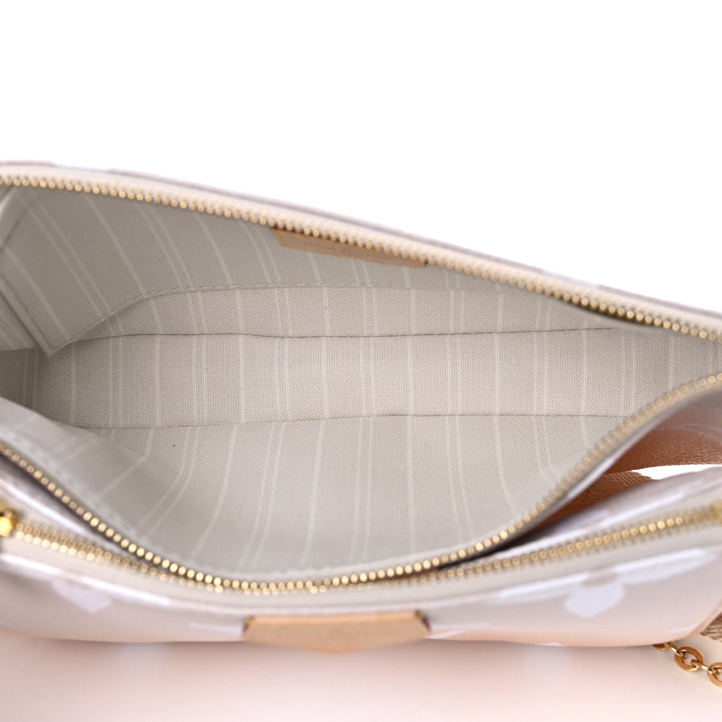 Monogram Giant By The Pool Multi Pochette Accessories Brume